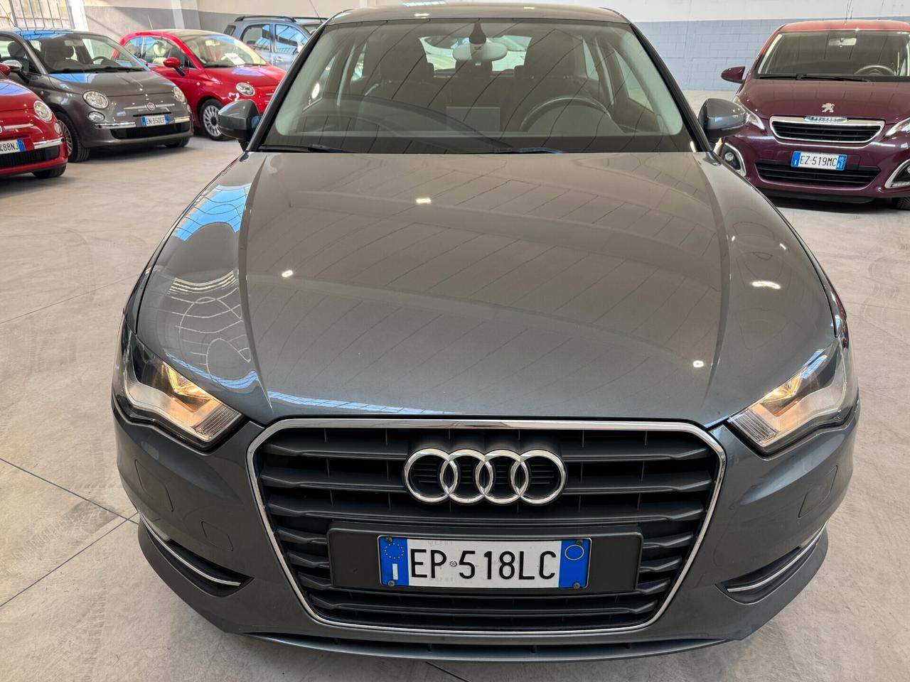 Audi A3 3P 1.6 TDI 105 CV YOUNG