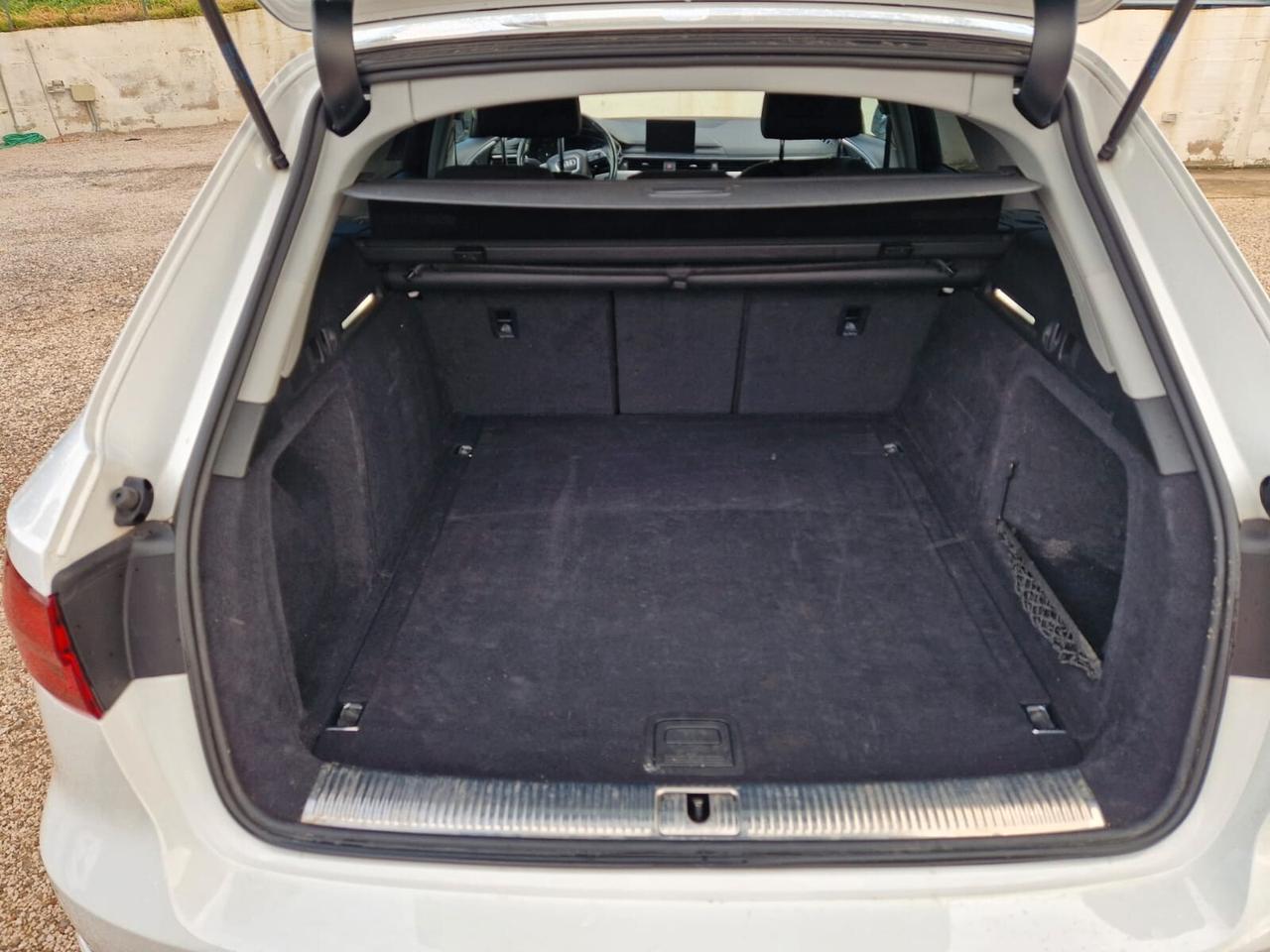 Audi A4 Avant 35 TDI S tronic Business