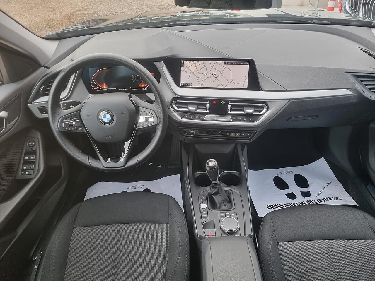 Bmw 118i Advantage 136cv