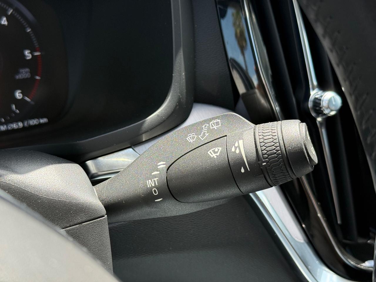 VOLVO V60 2021 B4 Geartronic
