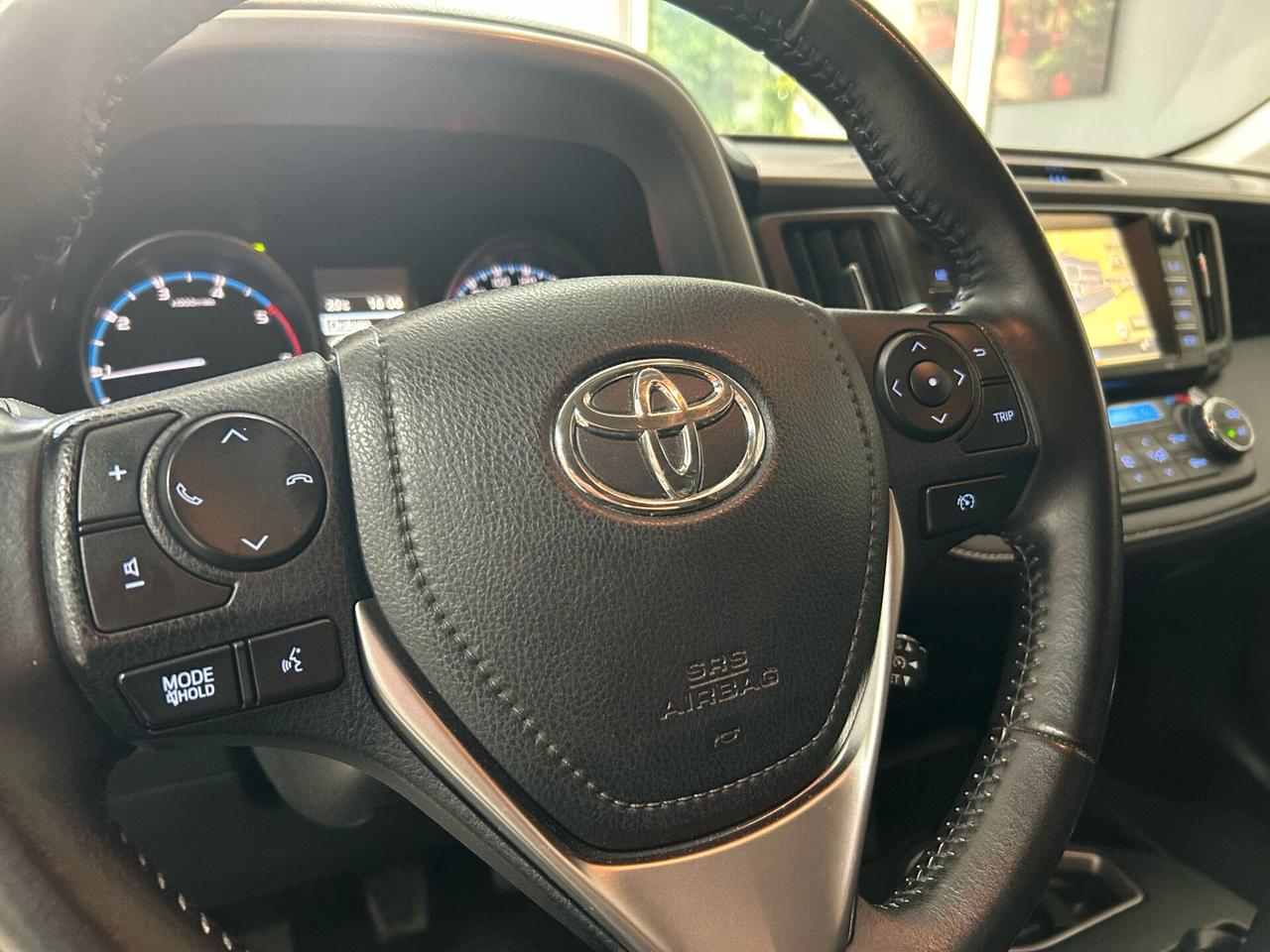 Toyota RAV 4 RAV4 2.0 D-4D 2WD Business