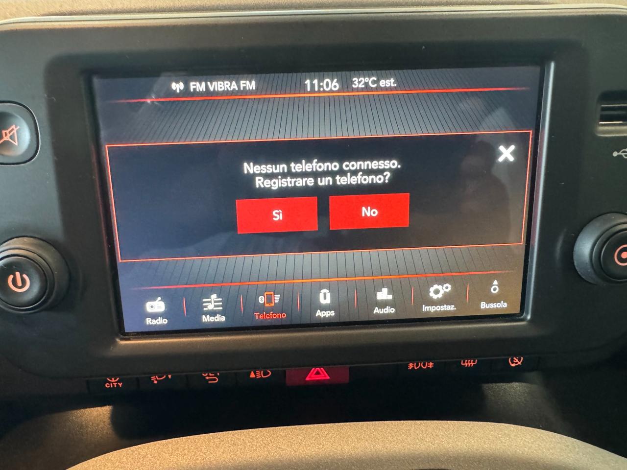 Fiat Panda 1.0 hybrid City Cross s&s 70cv