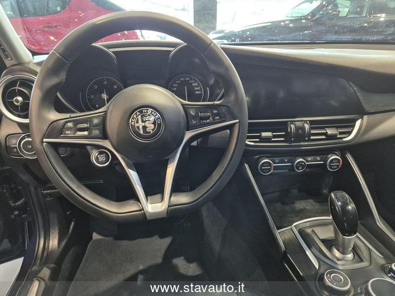 Alfa Romeo Giulia SUPER 2.2T