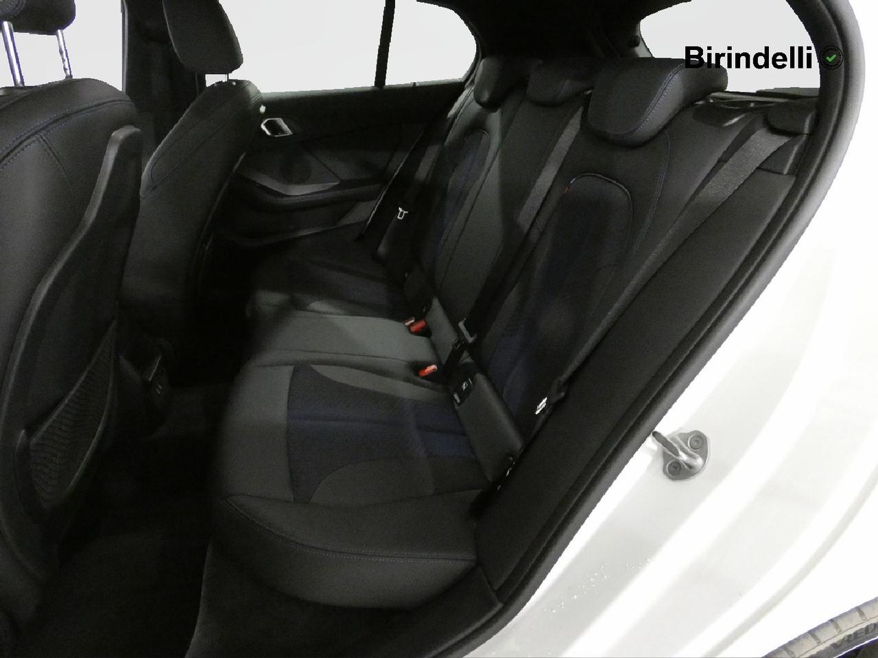 BMW Serie 1 (F40) - 120d xDrive 5p. Msport