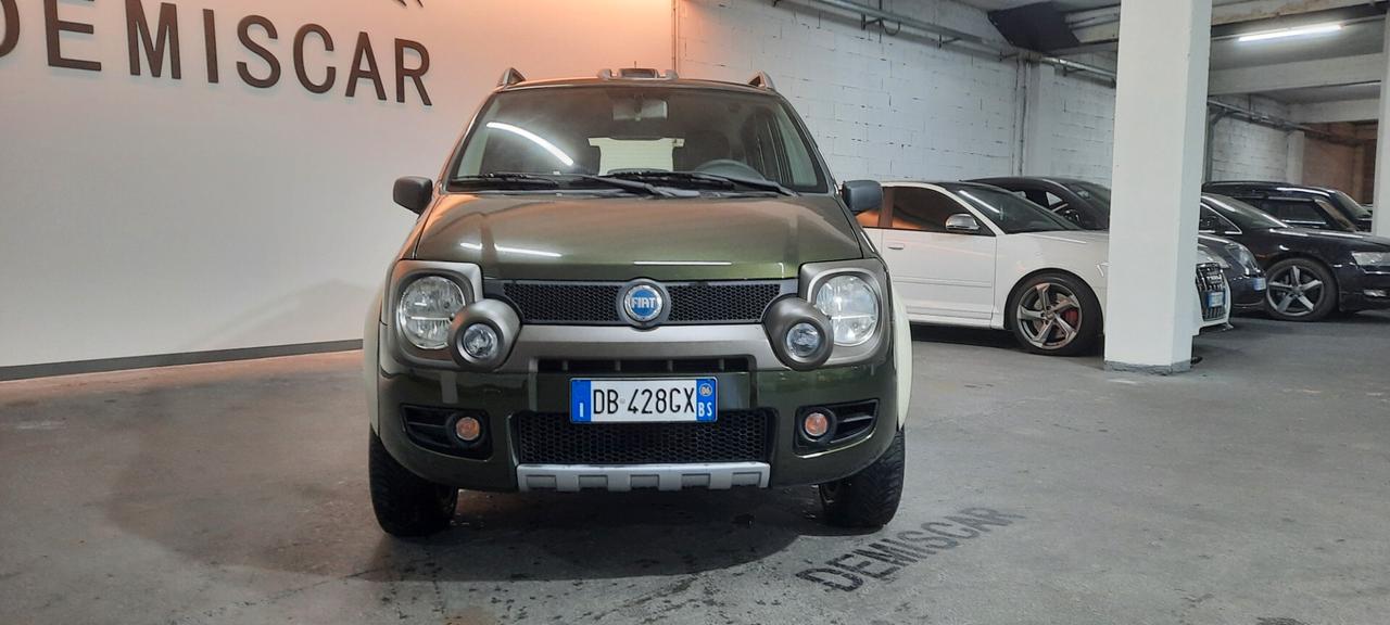 Fiat Panda 1.3 MJT 16V 4x4 Monster