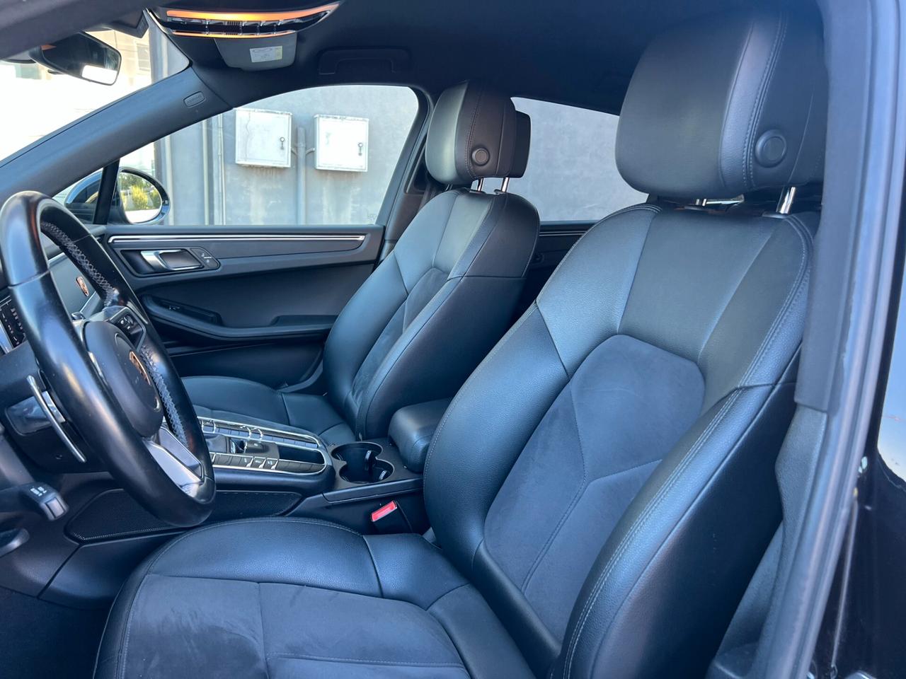 PORSCHE MACAN 2.0 TURBO BENZINA 245CV / GARANZIA
