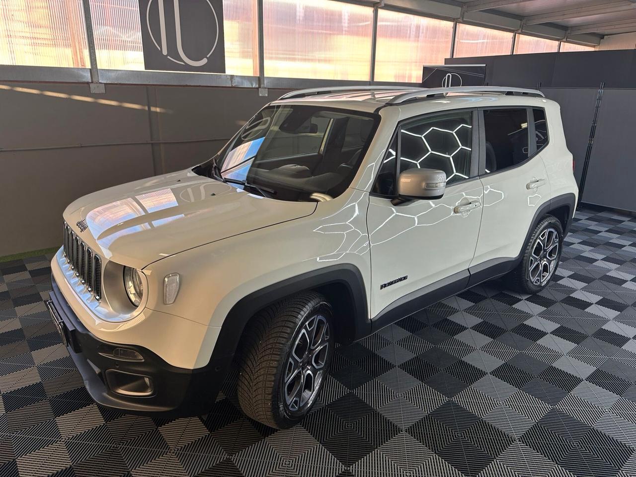 Jeep Renegade 1.6 Mjt DDCT 120 CV Longitude