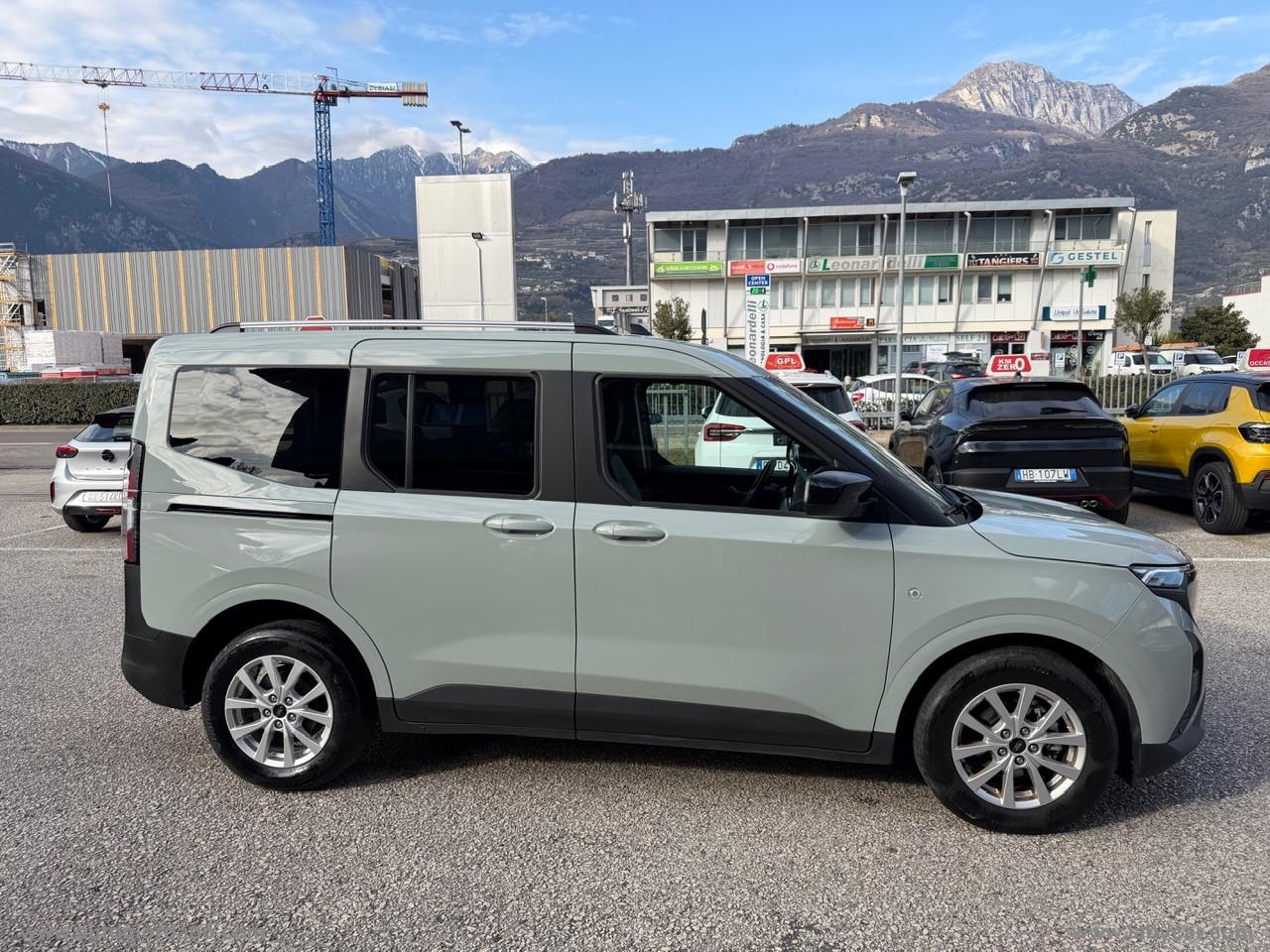 FORD Tourneo Courier 1.0 EcoBoost Pow. Tit. WINTER PACK