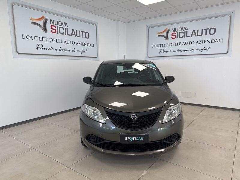 Lancia Ypsilon III 2015 1.0 firefly hybrid Silver s&s 70cv