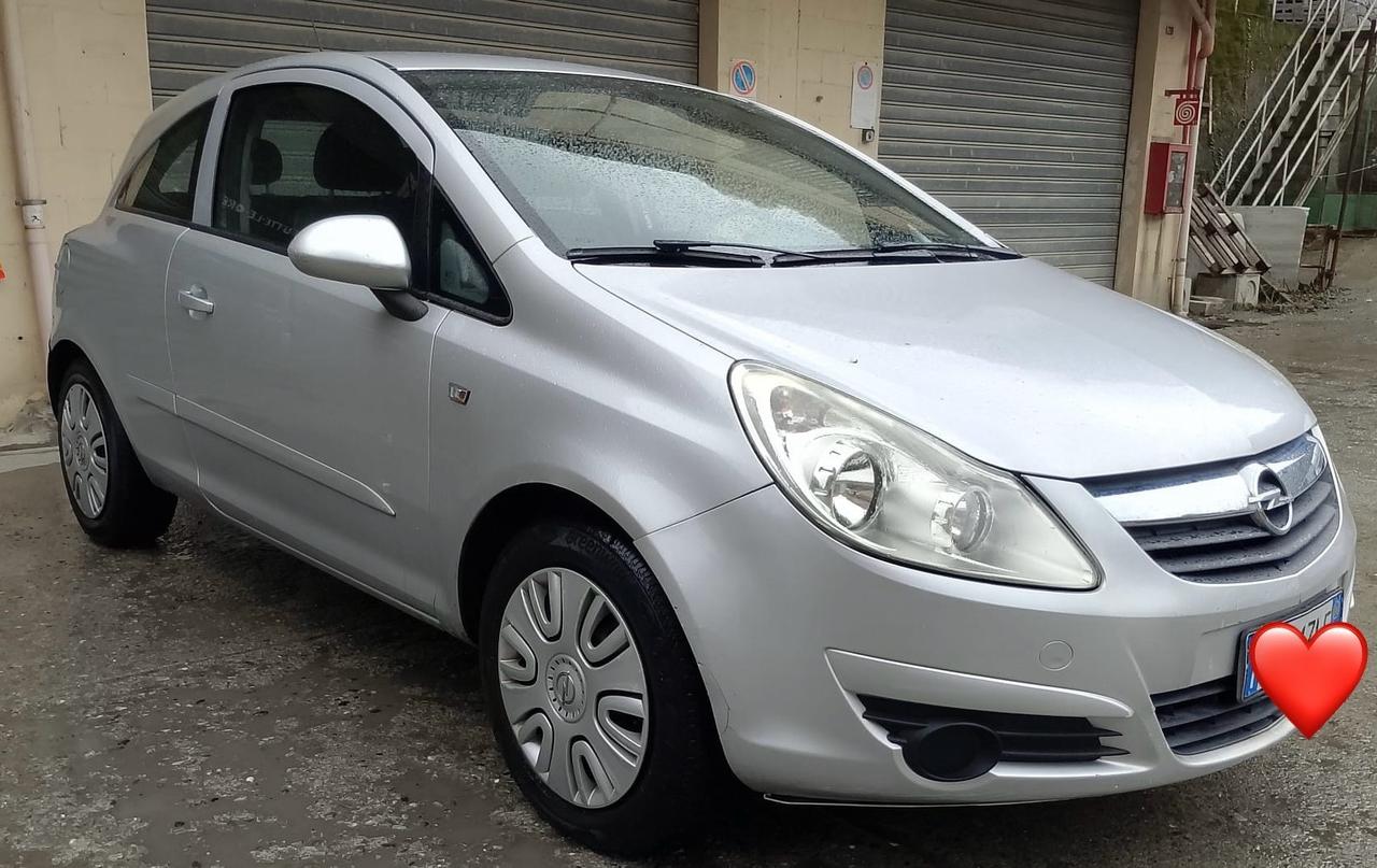 Opel Corsa 1.2 3 porte Sport