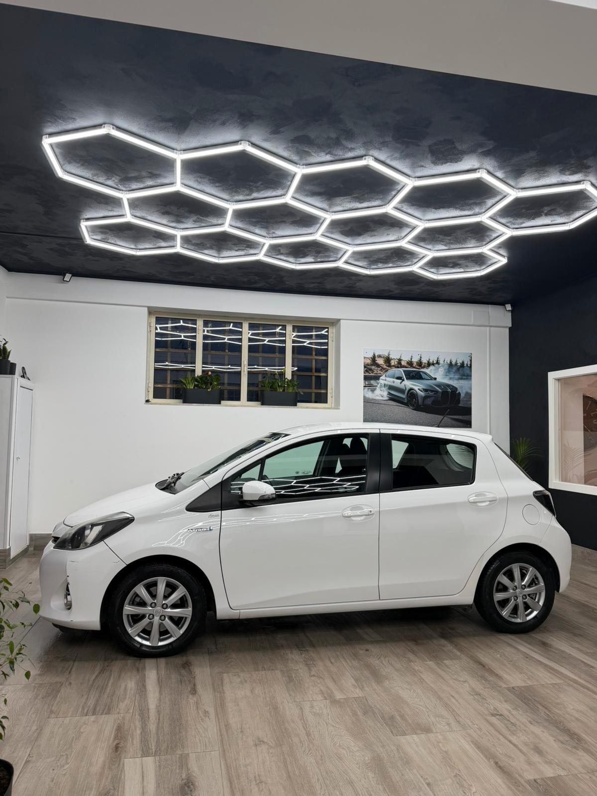 Toyota Yaris 1.5 Hybrid 5 porte Active