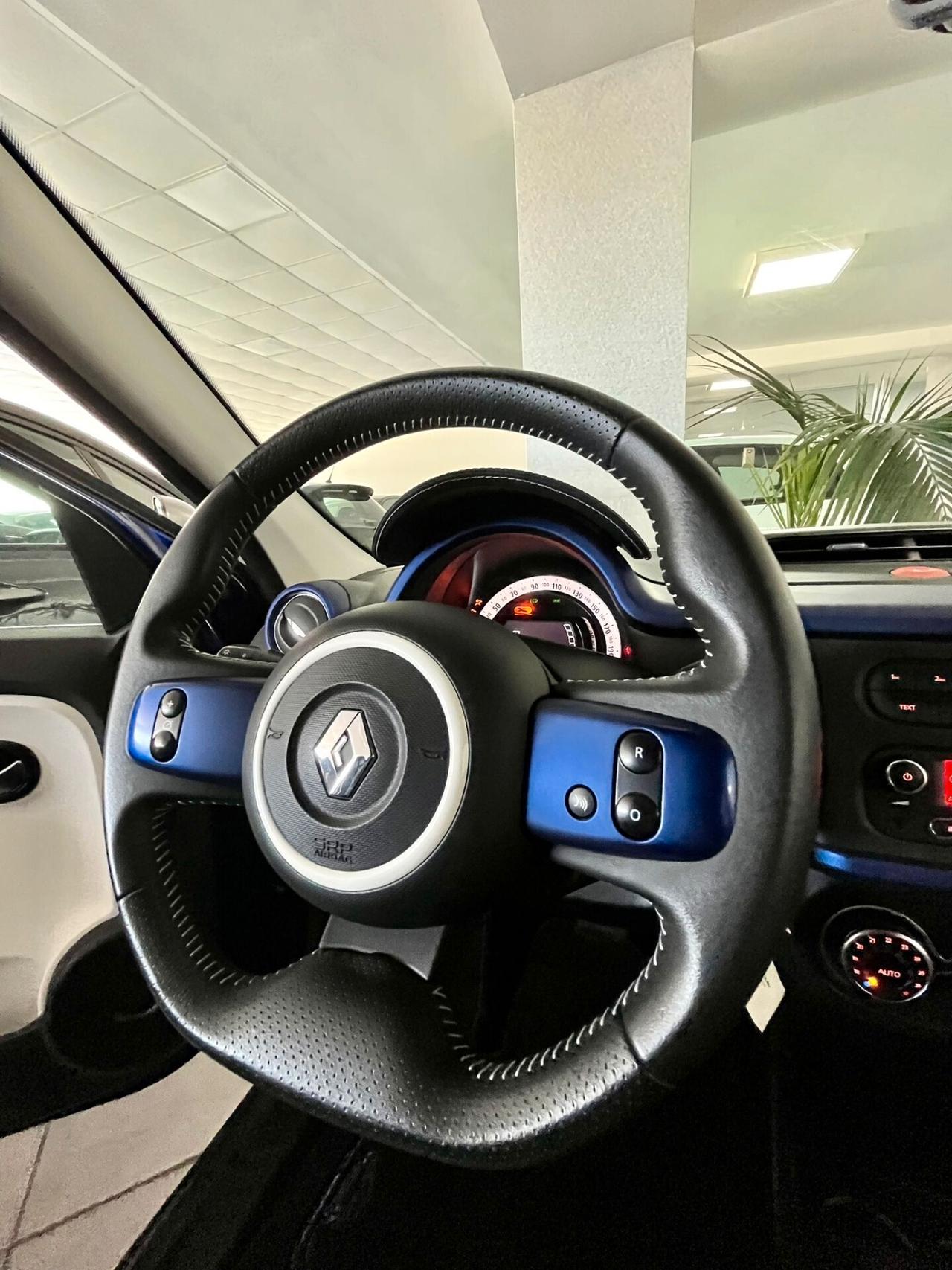 Renault Twingo SCe EDC Intens