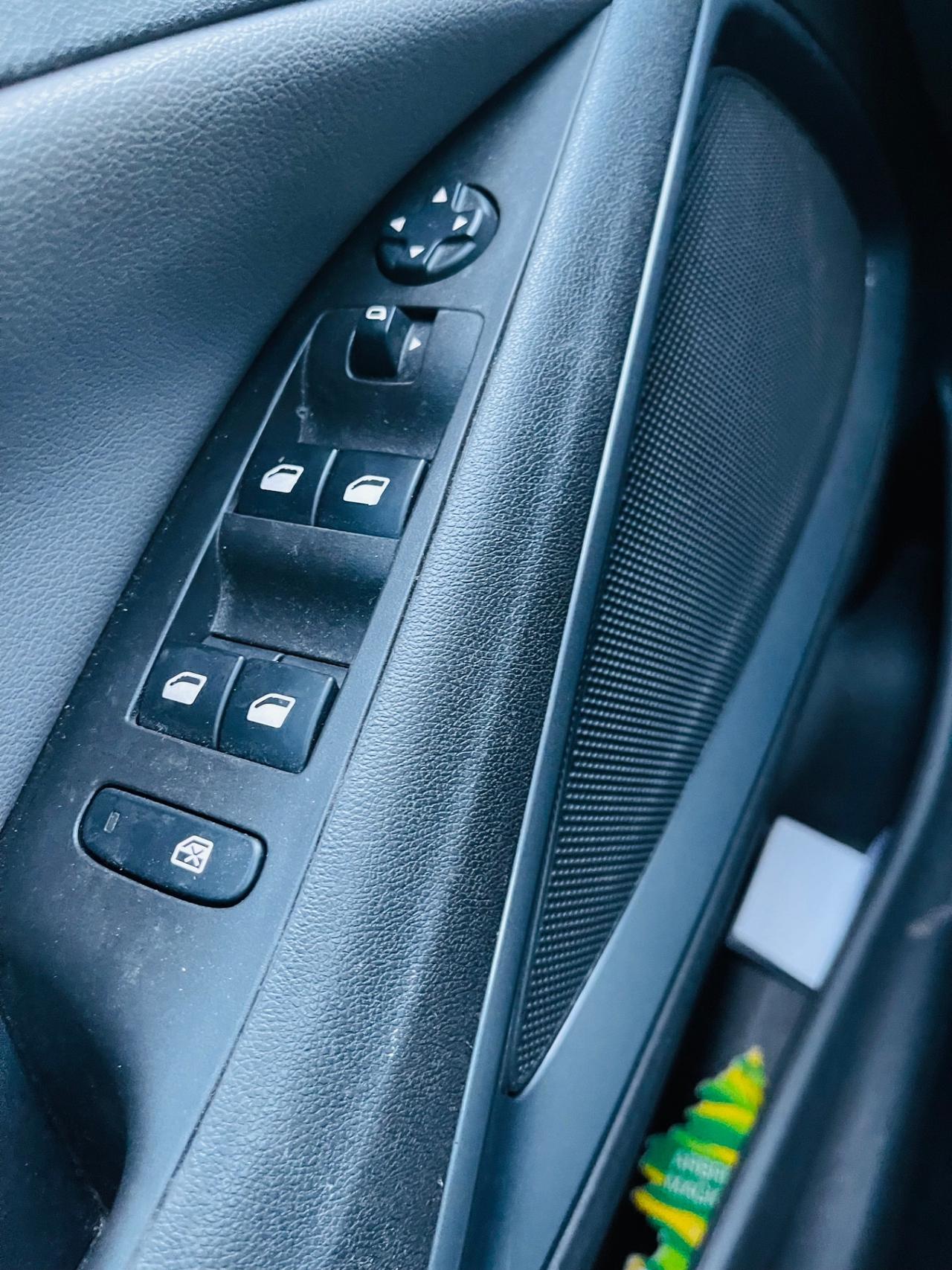 Opel Crossland 1.2 Turbo 12V 110 CV Start&Stop Elegance