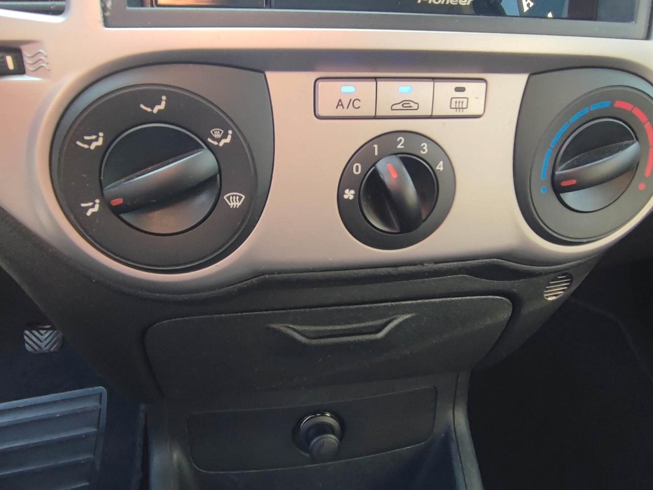 Hyundai i20 1.2 5p. uni-pro