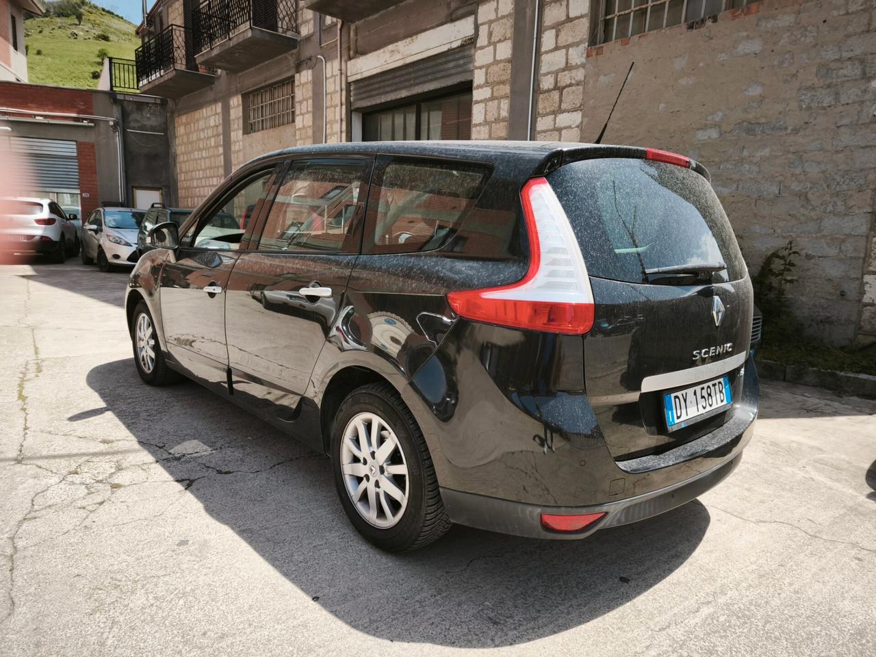 Renault Scenic Grand Scénic 7 Posti 1.9 dCi anche Noleggio