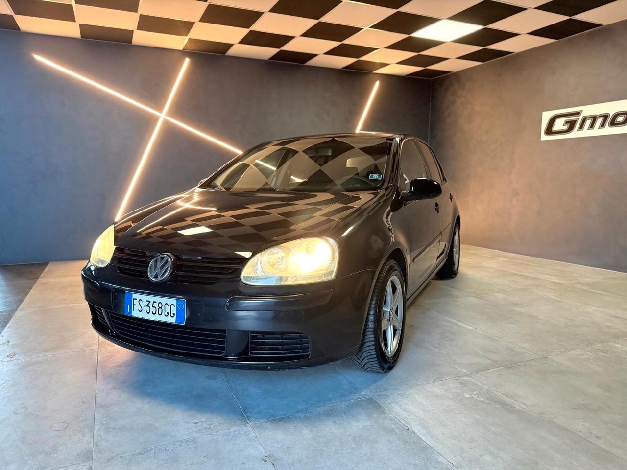 Volkswagen Golf STYLE