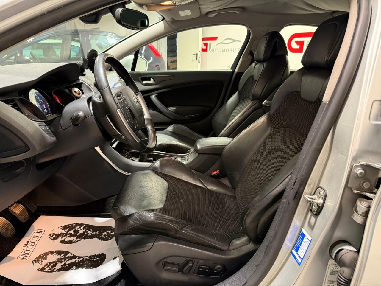 Citroen C5 2.0 HDi 136. Exclusive