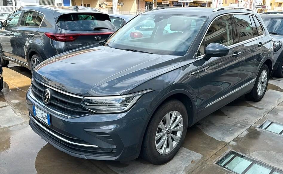 Volkswagen Tiguan 2.0 TDI SCR DSG Business