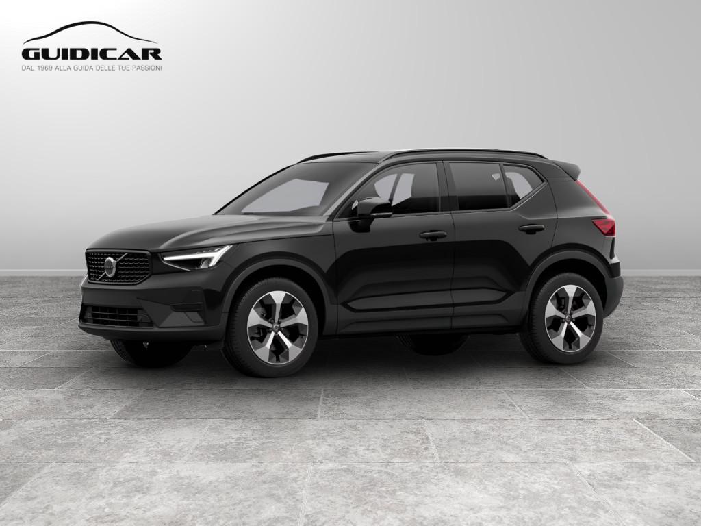 VOLVO XC40 ULTIMATE DARK B3 AUT