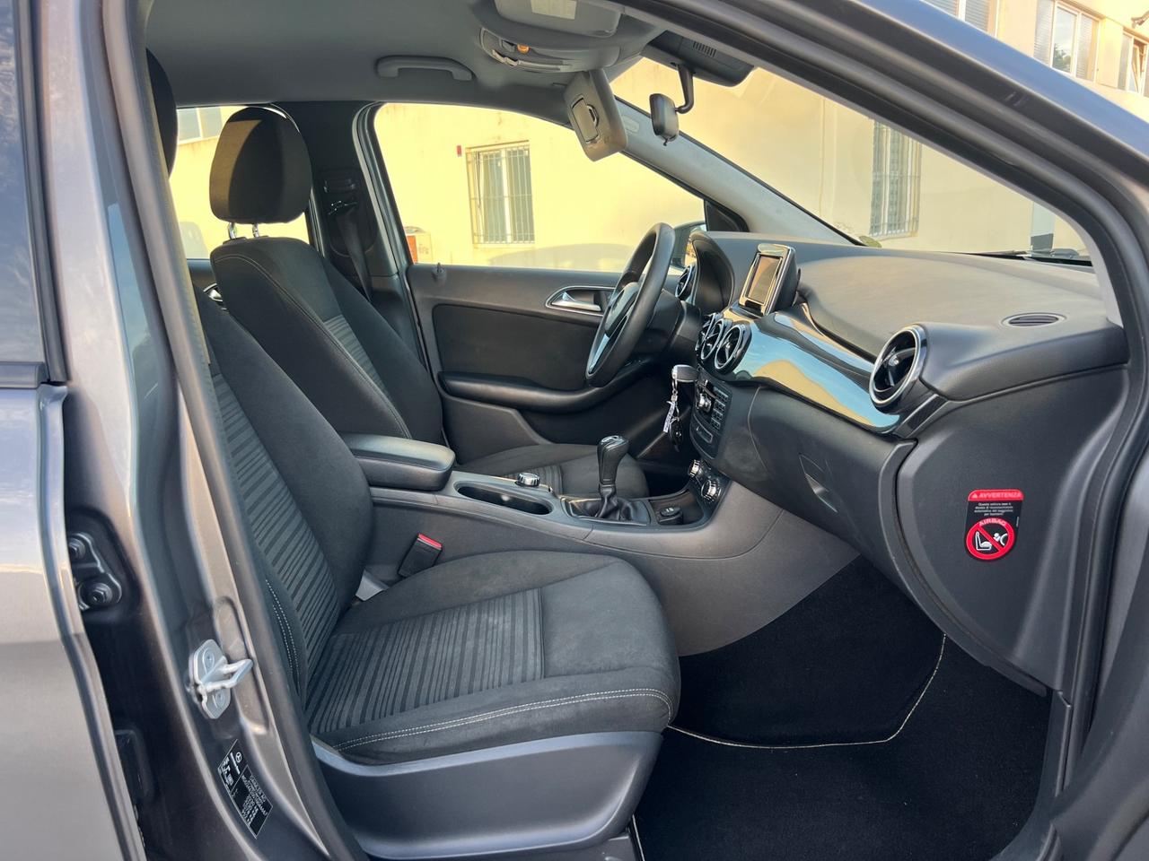 Mercedes-benz B 180 CDI 2013