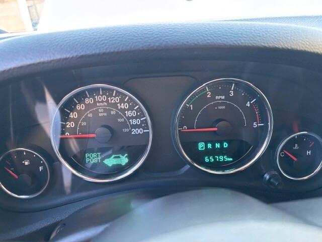 Jeep Wrangler Unlimited 2.8 CRD DPF Sahara Auto