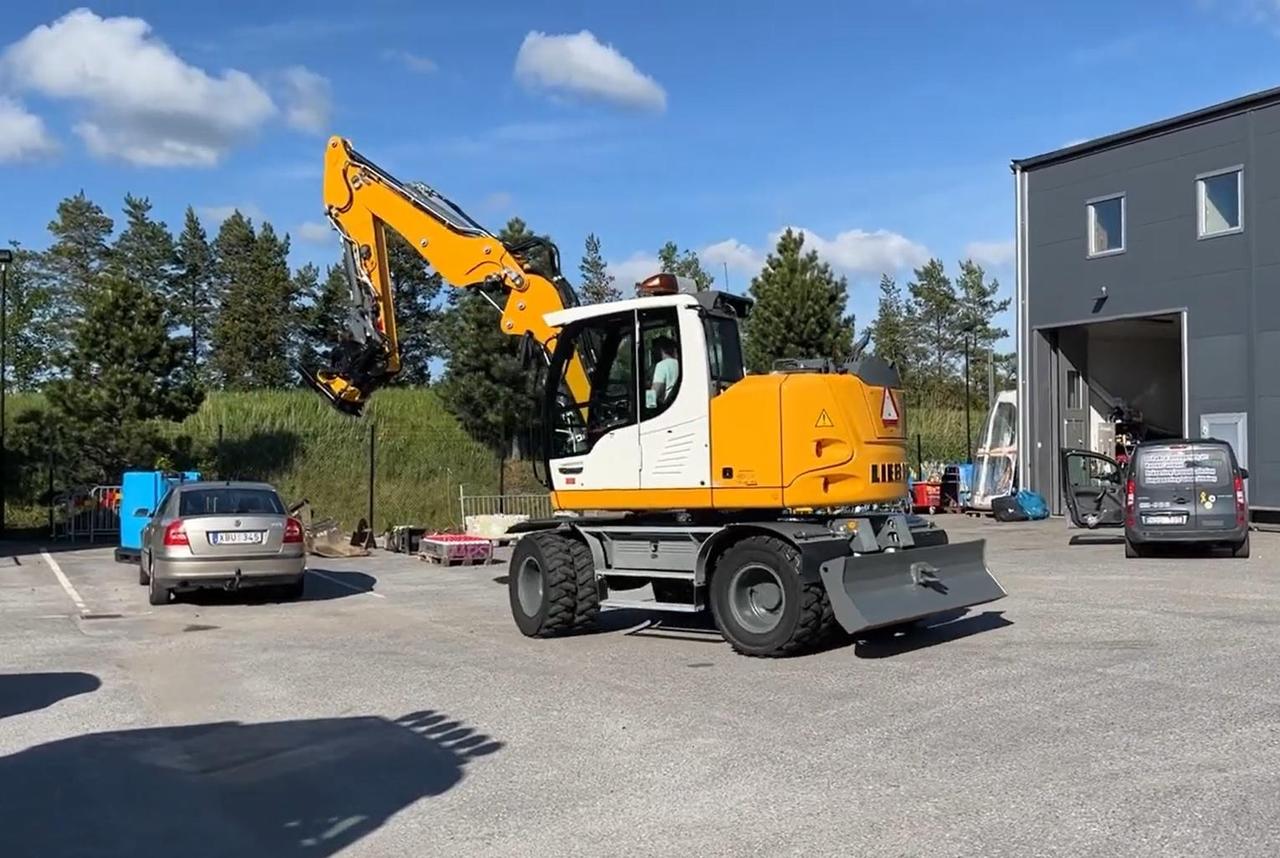 Liebherr A 912 Compact Litronic ,