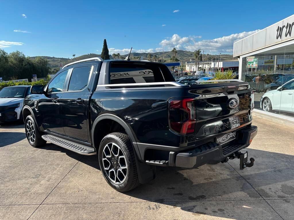 Ford Ranger 2.0 ECOBLUE aut. DC WILDTRACK 5 posti 2023/ solo 18.000 KM IVA ESPOSTA Tuo a soli 499 Euro al mese