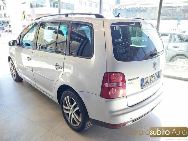 VOLKSWAGEN Touran 1.6 Trendline Bifuel G
