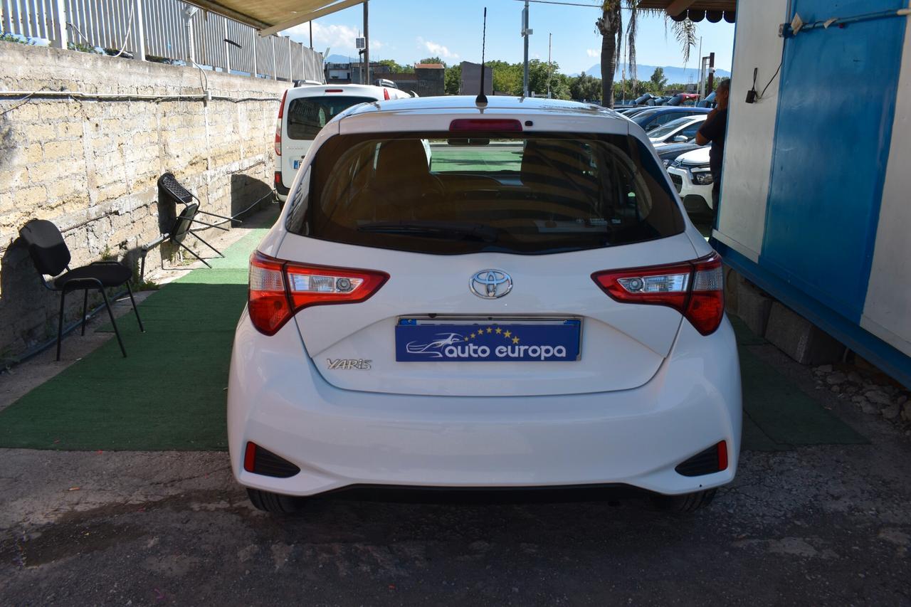 Toyota Yaris 1.0 72 CV 5 porte Lounge 2019