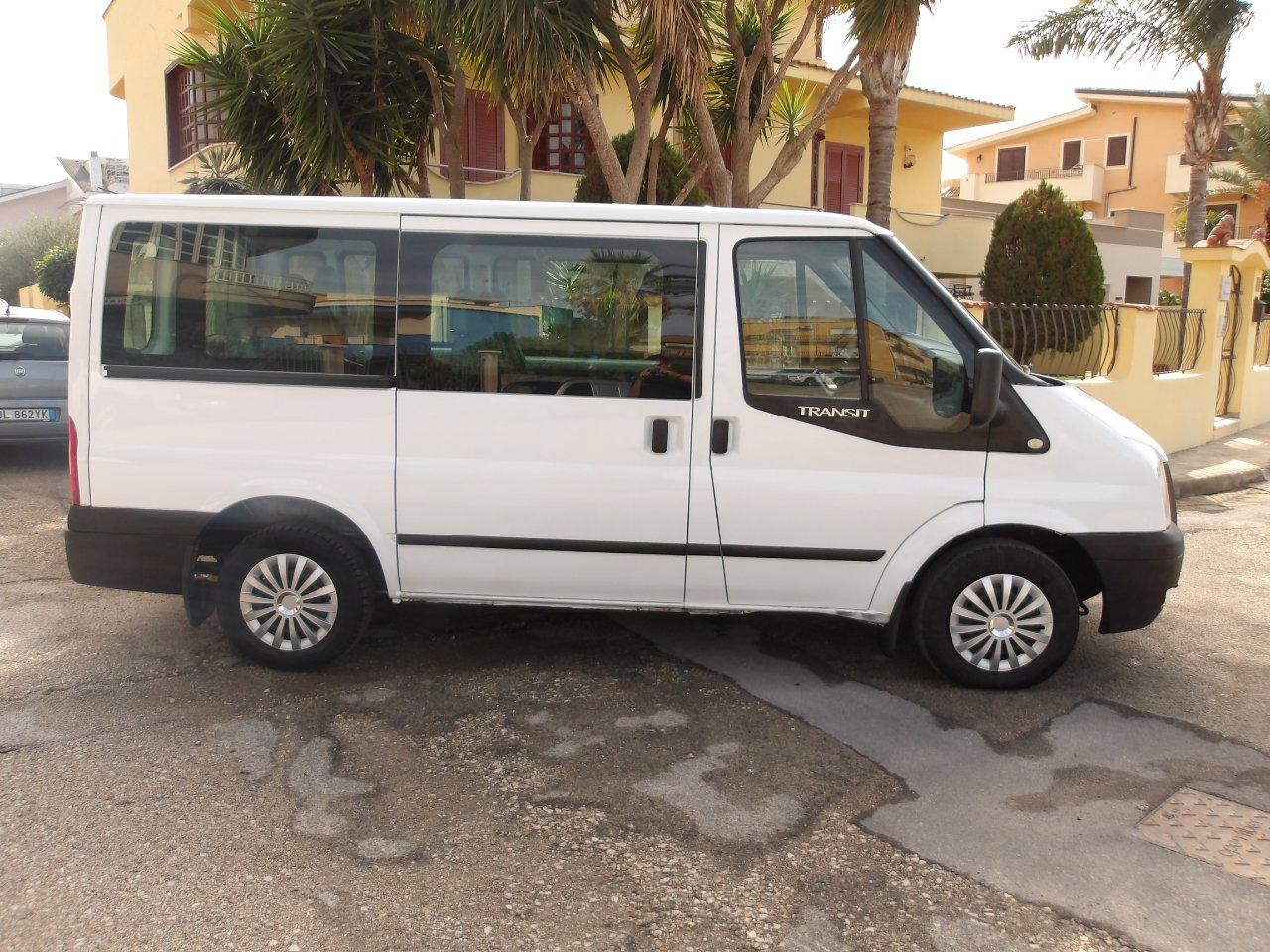 Ford Transit 2.2 TDCI FT 300K 9 POSTI
