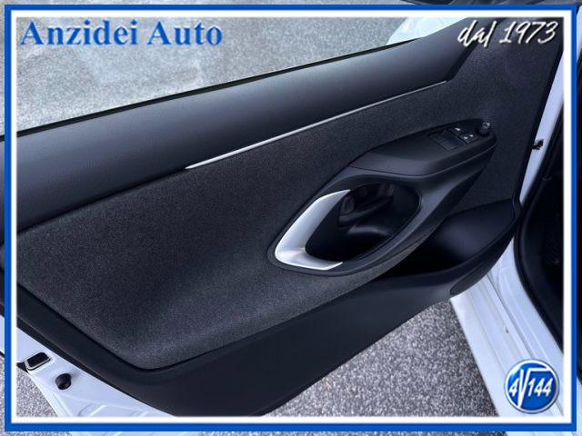 TOYOTA Yaris 1.5 Hybrid 5 porte Business