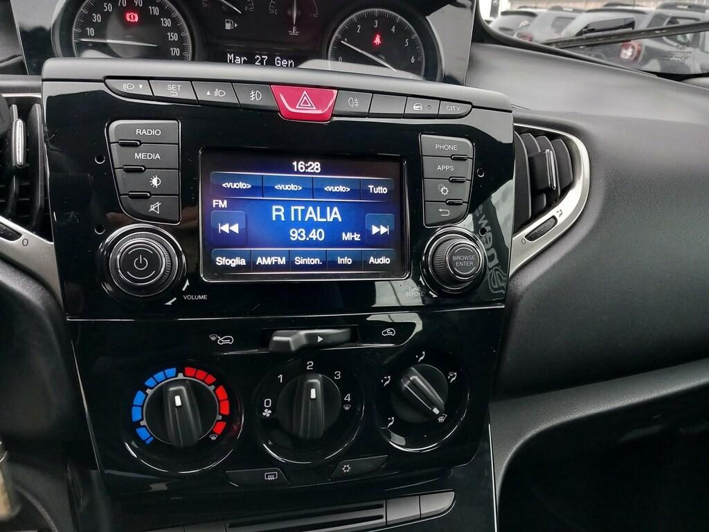 Lancia Ypsilon 5 Porte 1.2 Platinum