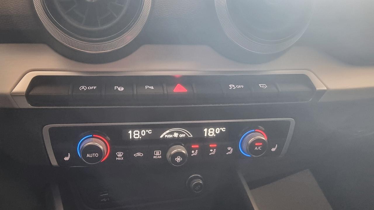 Audi Q2 35 TDI quattro S tronic S line Edition