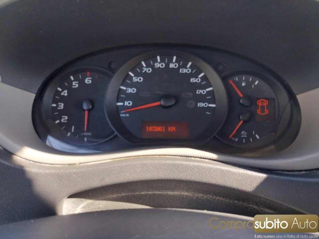 RENAULT Master T35 2.3 dCi Ribaltabile Trilaterale Gemellato