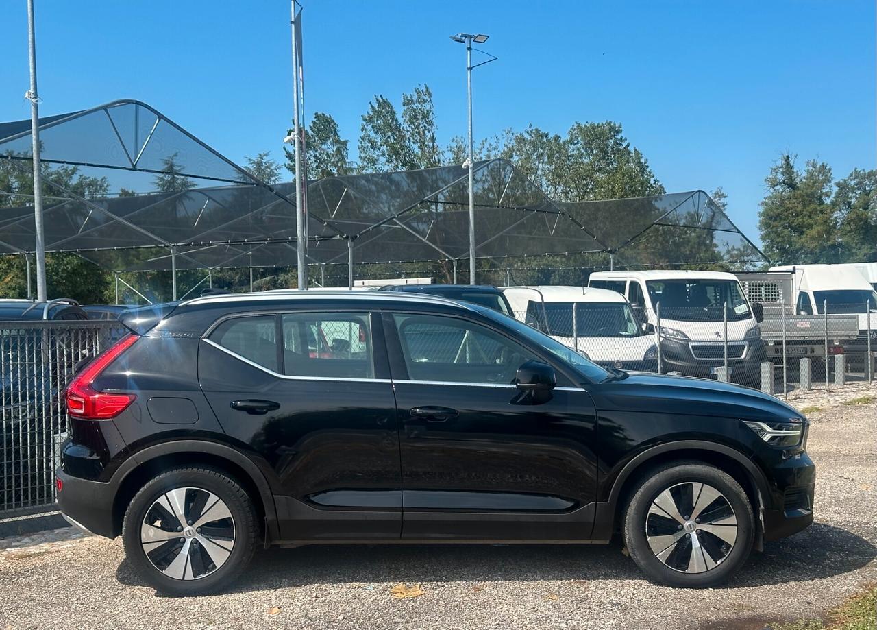 Volvo XC40 Recharge Plug-in Hybrid Inscription Expression