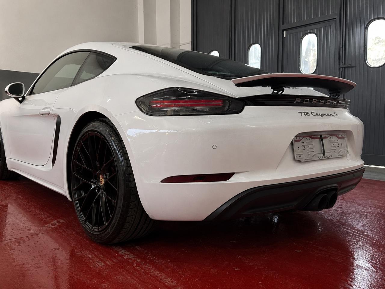 Porsche 718 Spyder Cayman 2.5 S