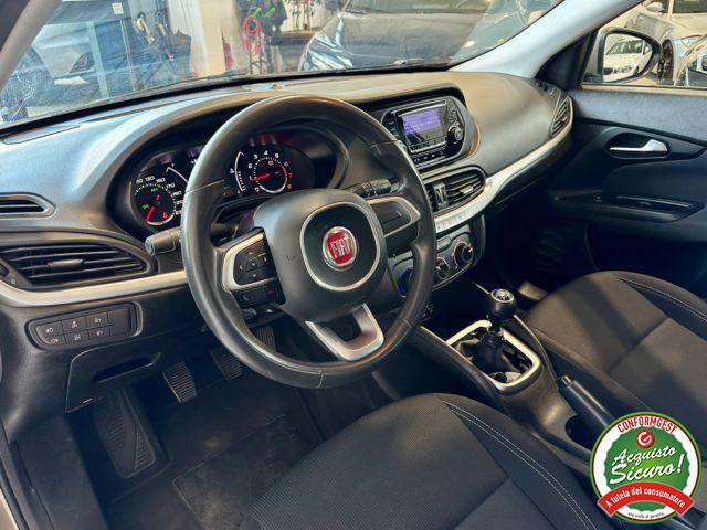FIAT Tipo 1.4 5p. Easy *NEOPATENTATI*SENSORI POSTERIORI*