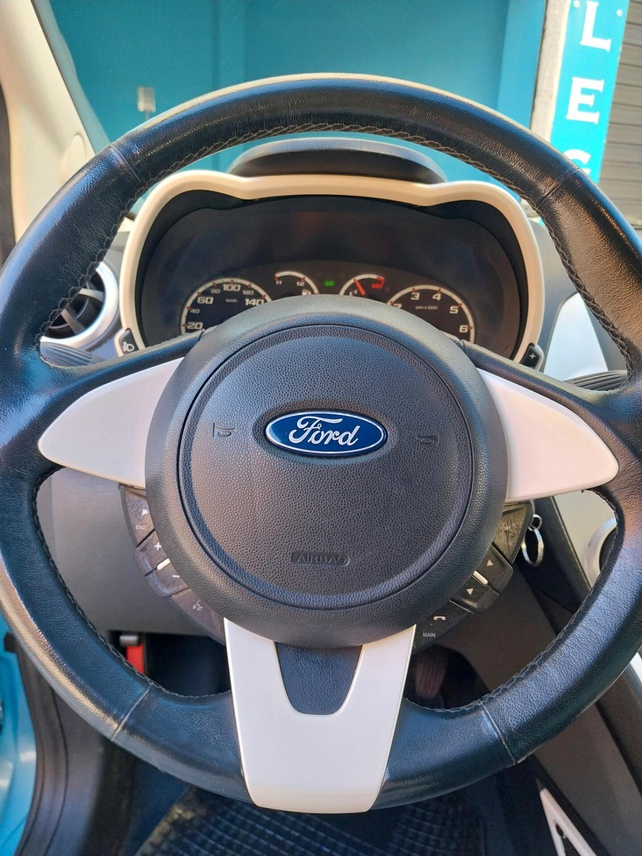 Ford Ka Ka+ 1.2 8V 69CV Titanium