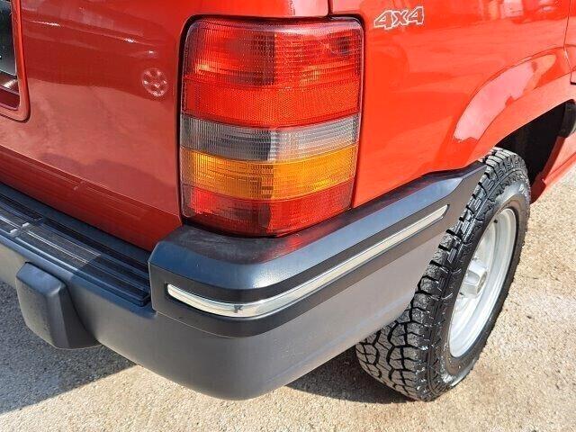 JEEP GRAND CHEROKEE ZJ 4.0 L6 4X4 -ASI TARGA ORO