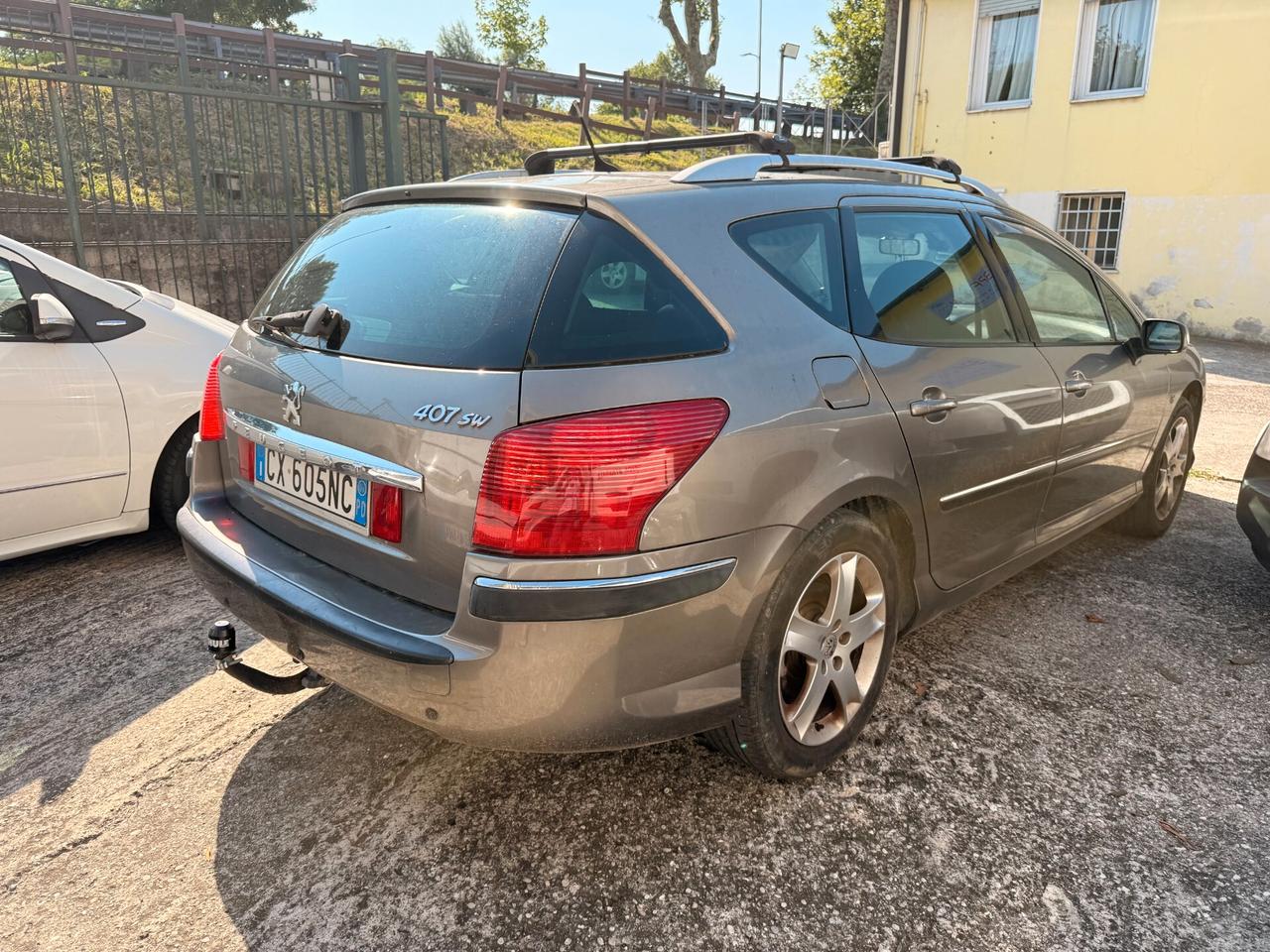 Peugeot 407 HDI Gancio traino 16 quintali