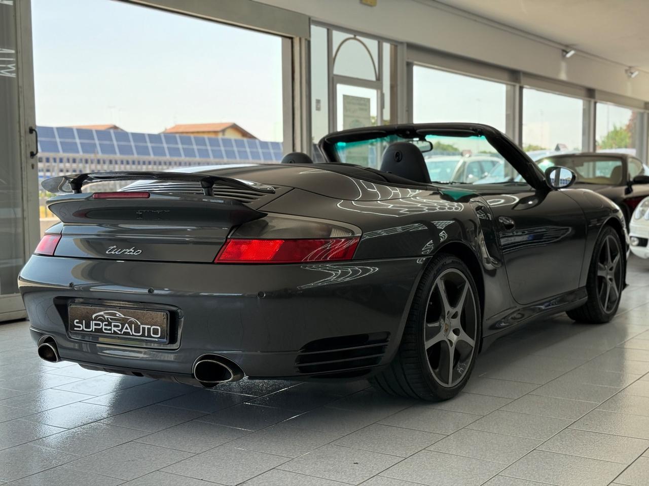 Porsche 911 Turbo cat Cabriolet
