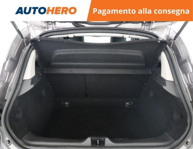 RENAULT Clio 1.2 75CV 5 porte Life
