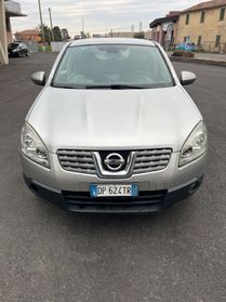 Nissan Qashqai 2.0 dCi DPF 4WD Tekna