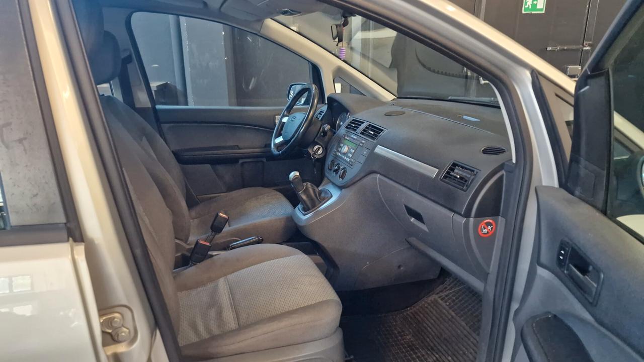 Ford Focus C-Max 1.6 TDCi (90CV)