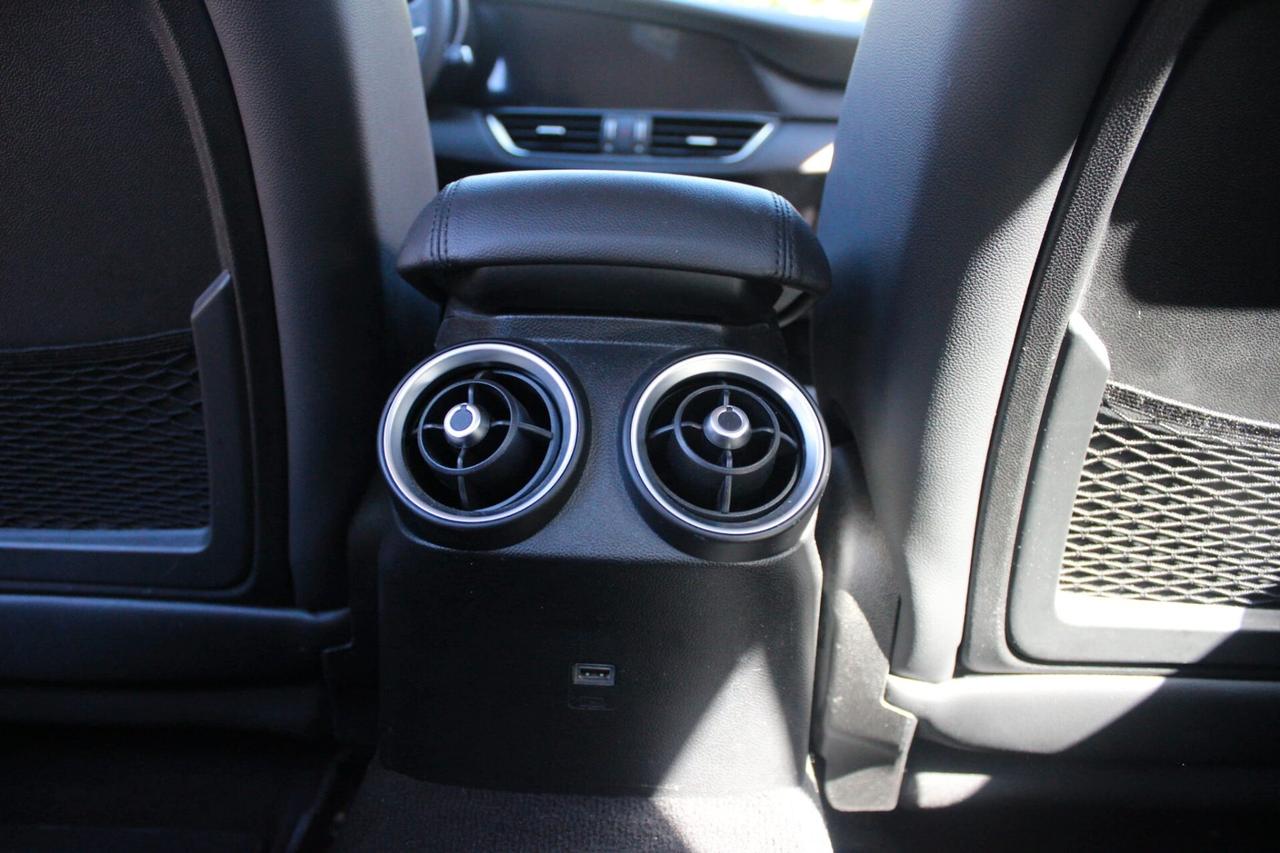 Alfa Romeo Giulia 2.2 Turbodiesel 150 CV Super