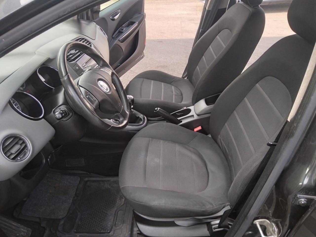 Fiat Bravo 1.4 90cv benzina 6marce Dynamic x neopatentati