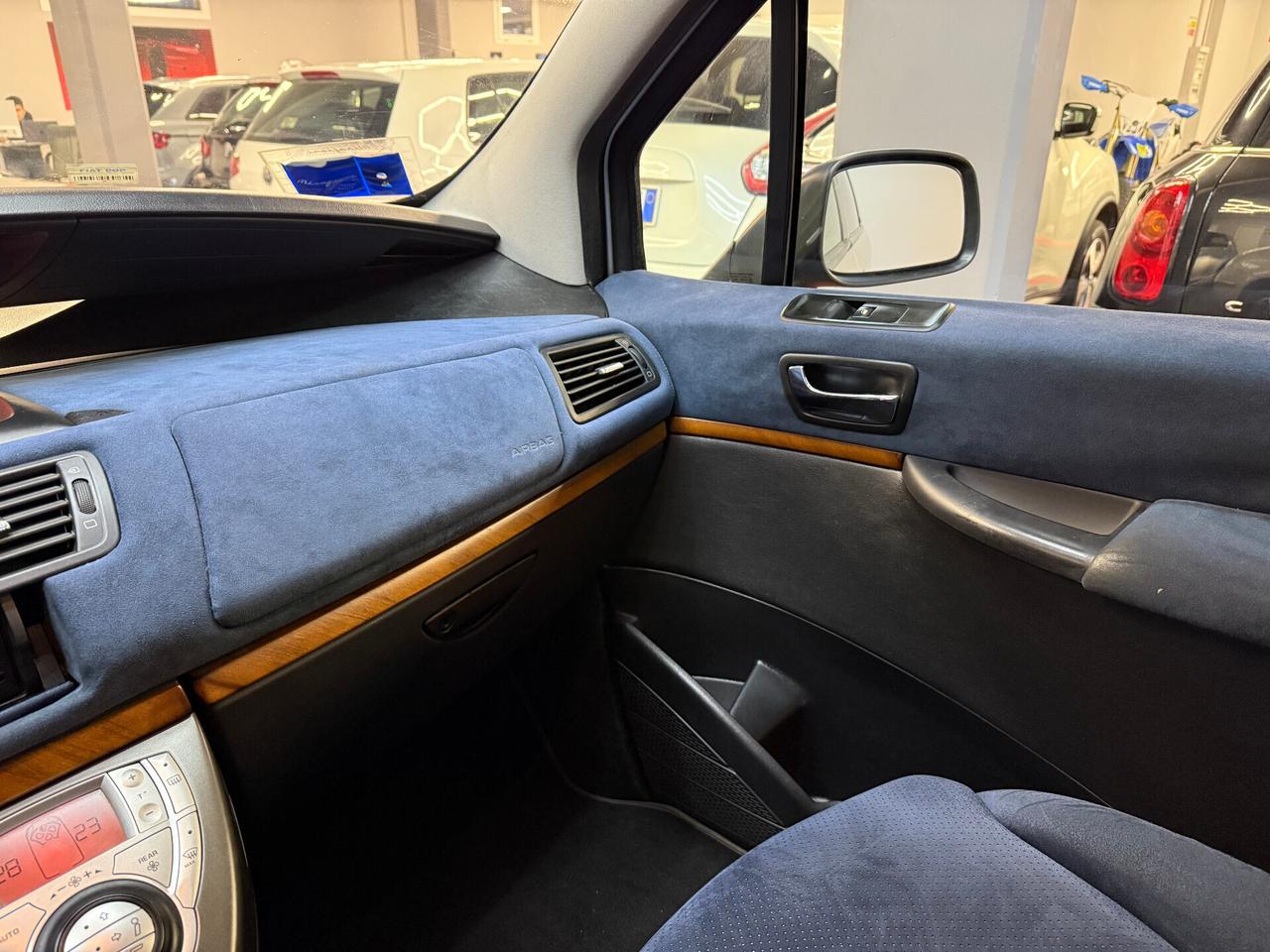 Lancia Phedra 2.0 MJT - FABIANOAUTO