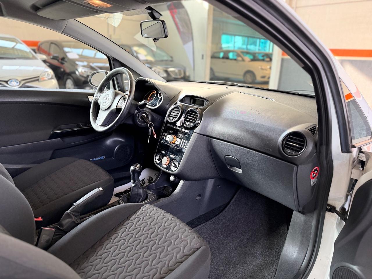 Opel Corsa 1.2 85CV 3 GPL-TECH Ecotec NEOPATENTATI