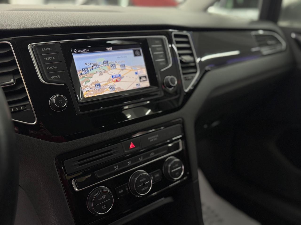 Volkswagen Golf Sportsvan 1.6 TDI 110CV DSG BMT