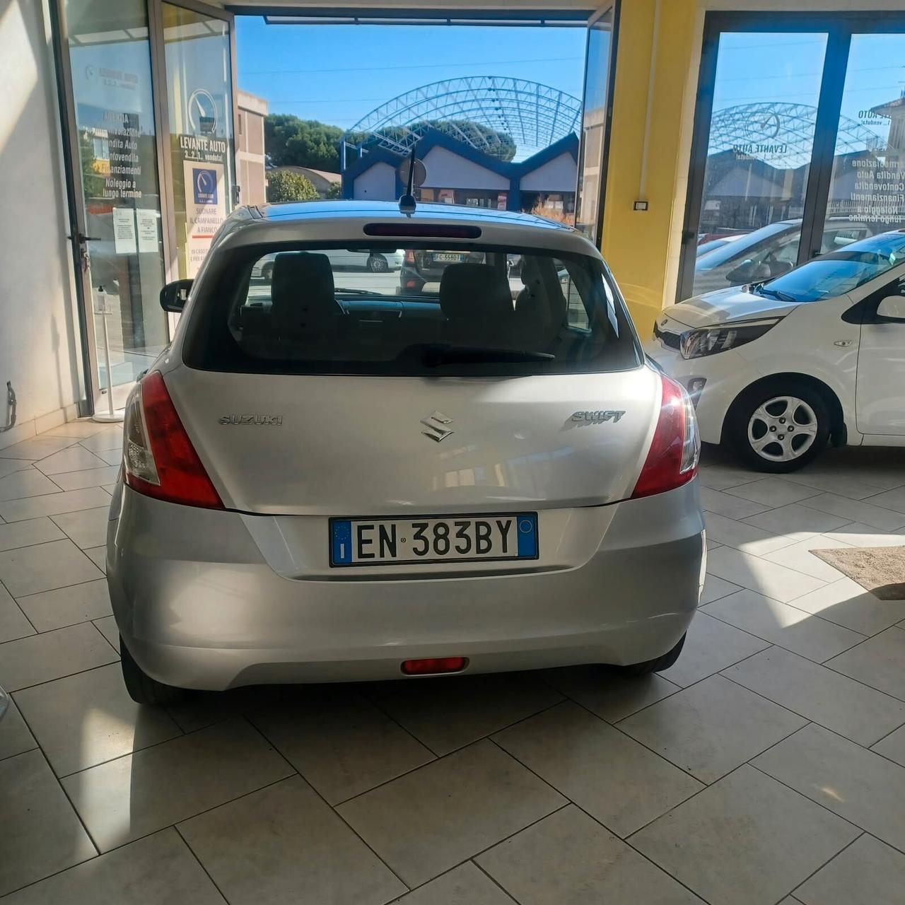 80.568KM SWIFT 1.2 NEOPATENTATI PERFETTA